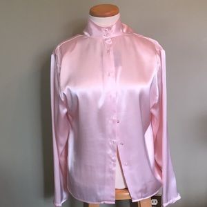 Women’s long sleeve blouse
